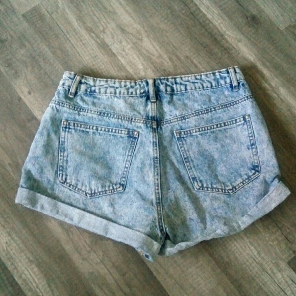 Forever 21 high waisted shorts - Picture 3 of 6